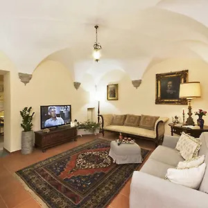 Apartamento Via Dei Fossi, Florencia